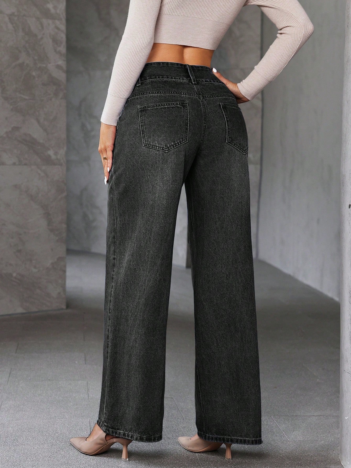 Blackstone High-Rise Jeans