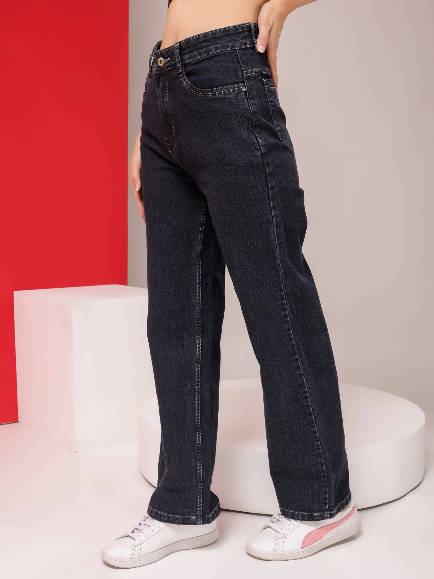 Stretchy Stride Stonewash Jeans