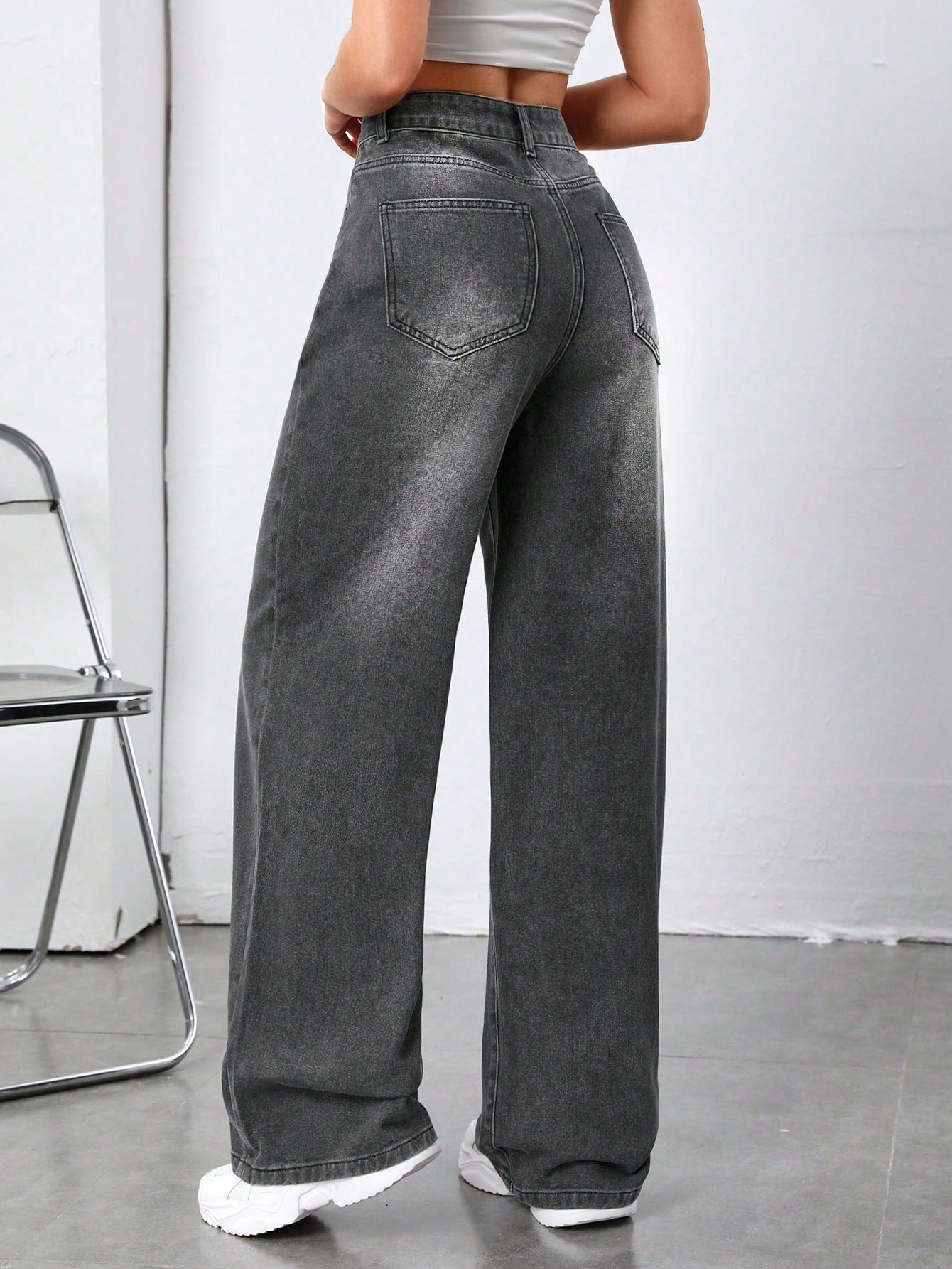 Sleek Street Straight Fit