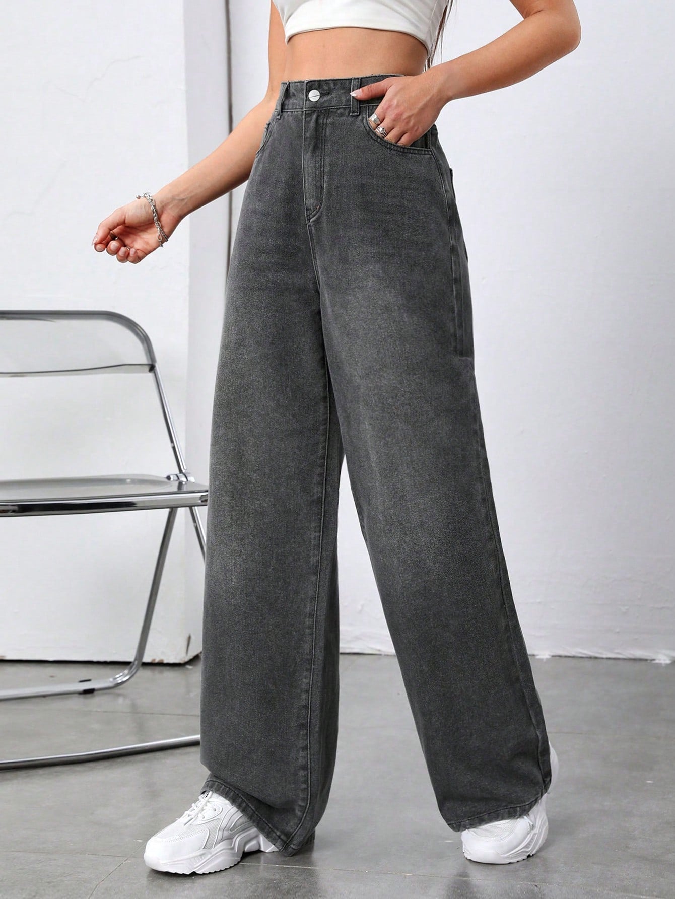 Sleek Street Straight Fit