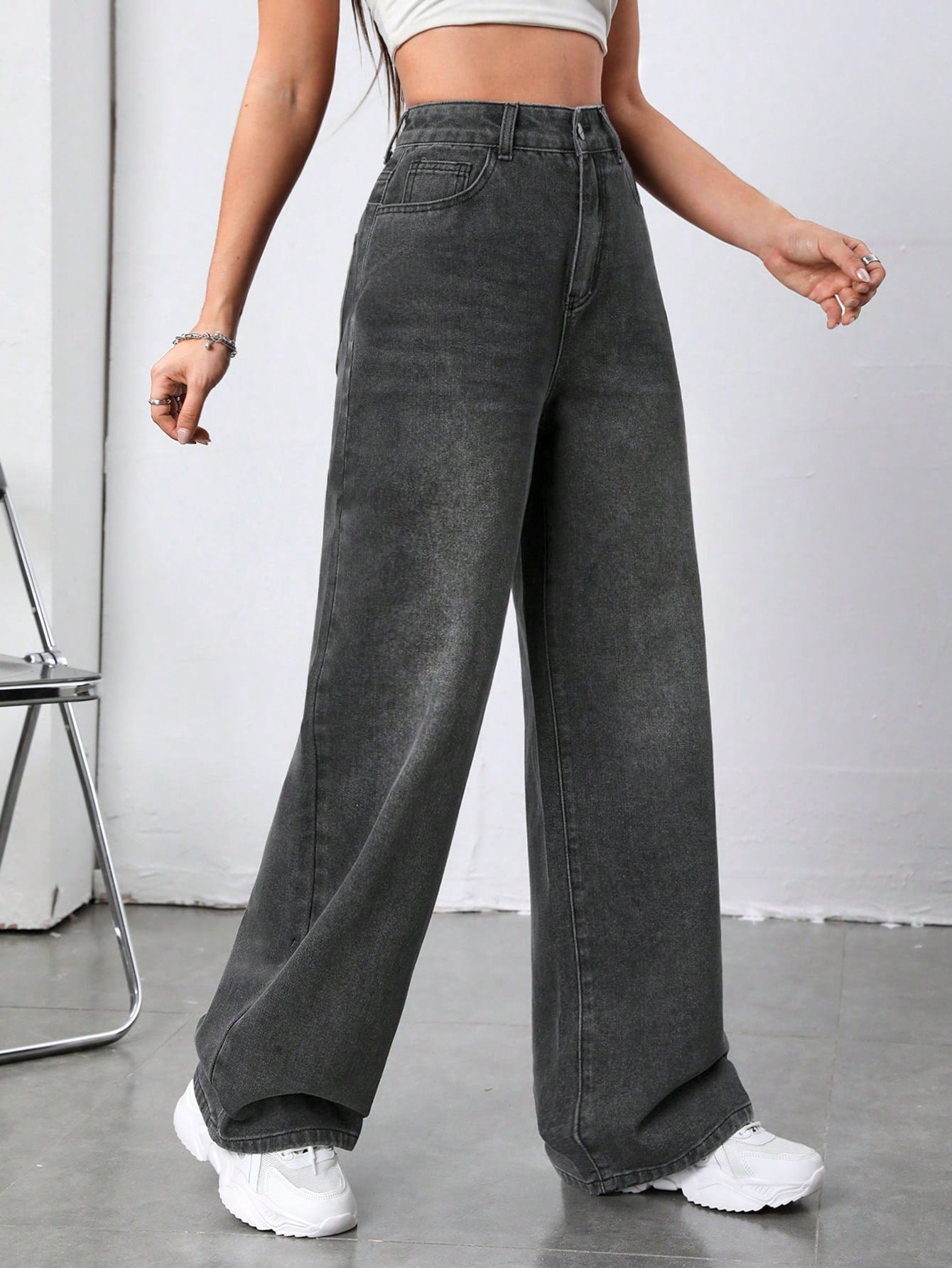 Sleek Street Straight Fit