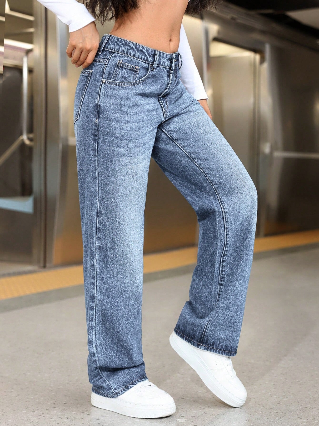 Core Classic Straight Denim