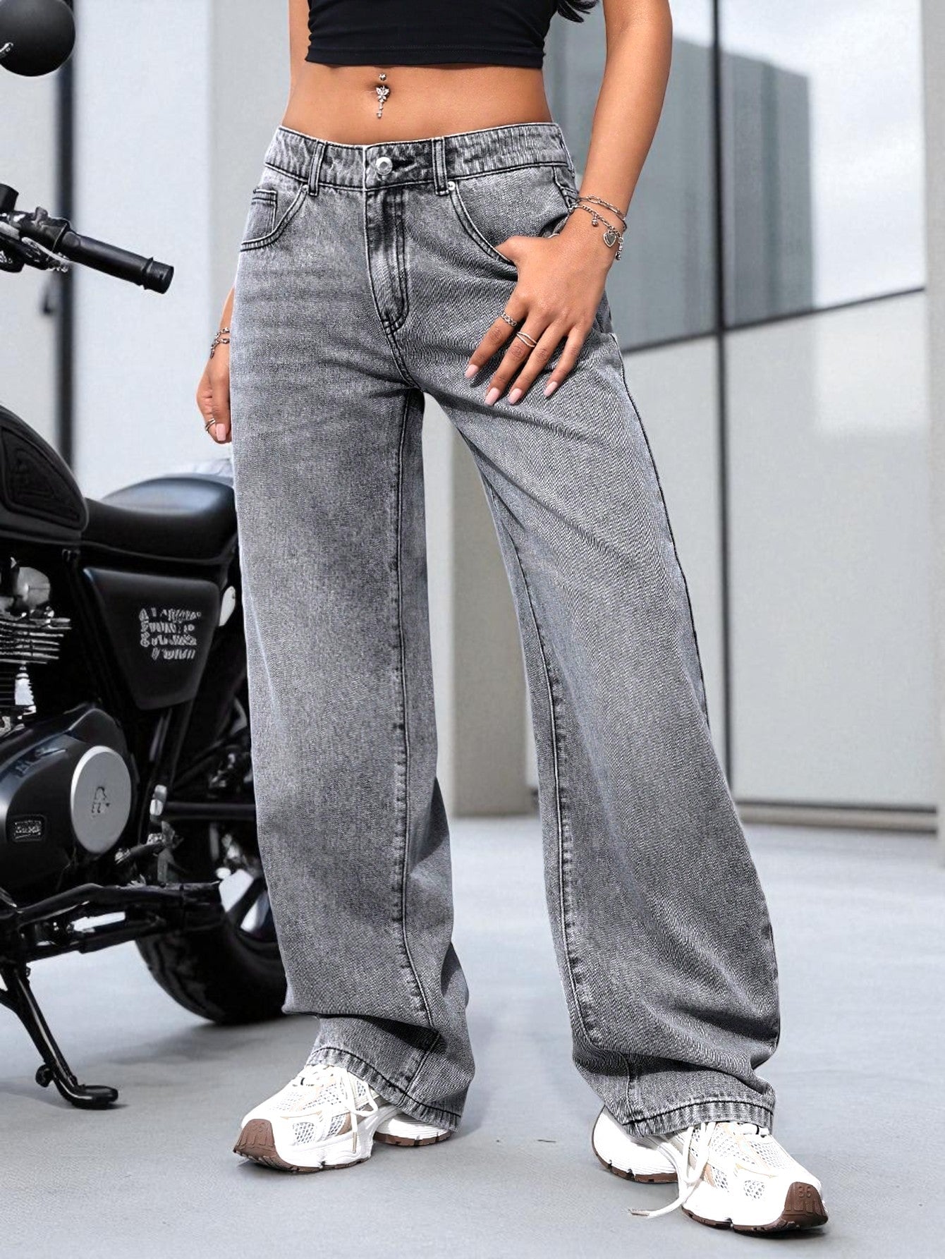 Neat Line Fit Denim Jeans