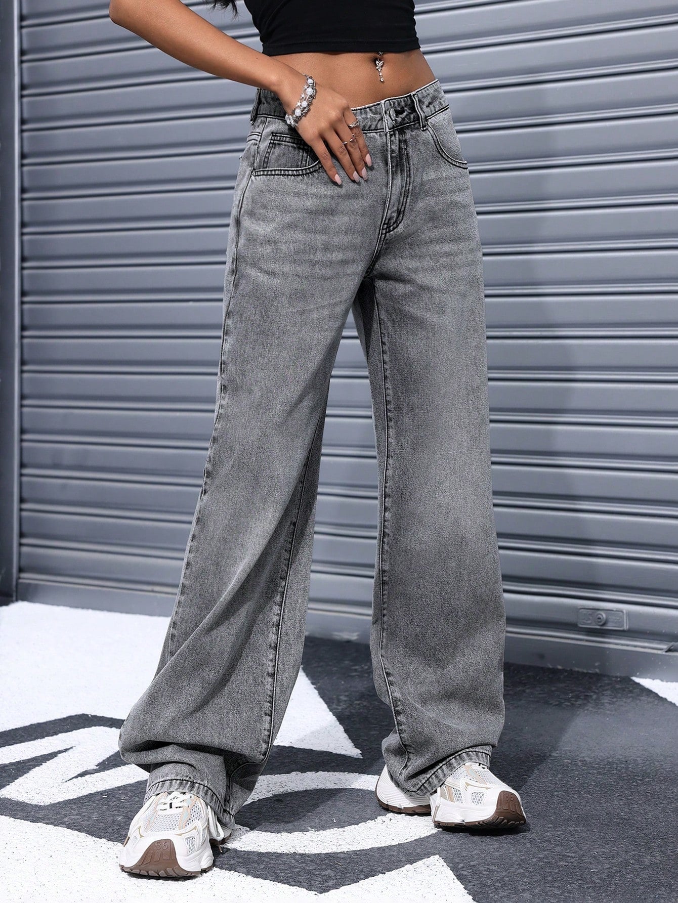 Neat Line Fit Denim Jeans