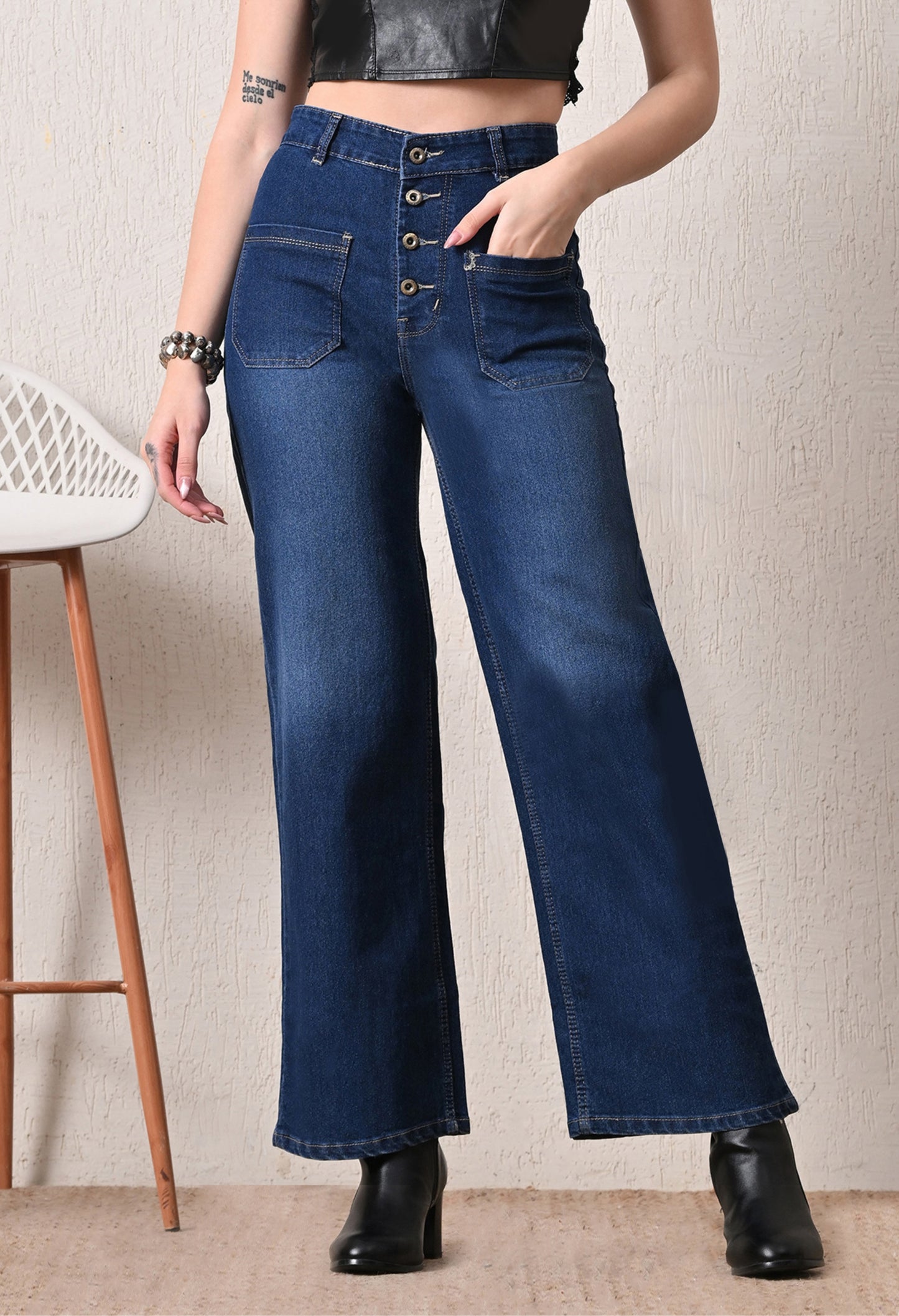 Coastal Button Wide-Leg Jeans – Dark Blue Wide-Leg Jeans Full Length – Glossia Fashion