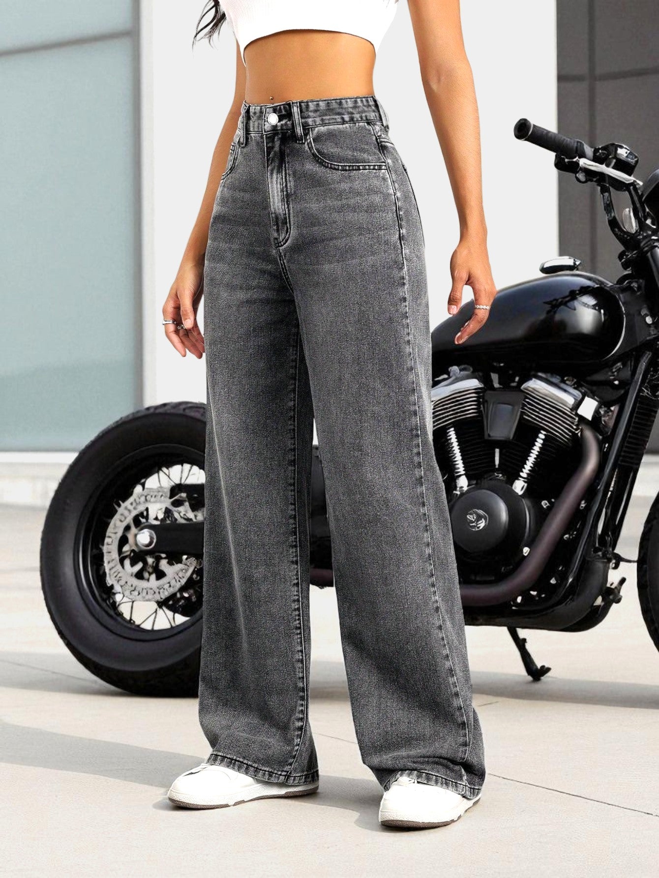 Clean Cut Straight Fit