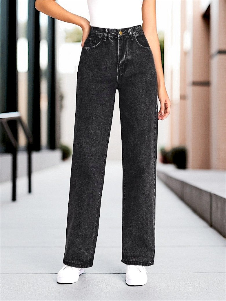 Stretchable Skyline Straight Leg Denim