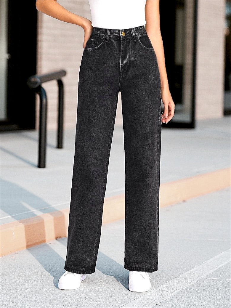 Stretchable Skyline Straight Leg Denim