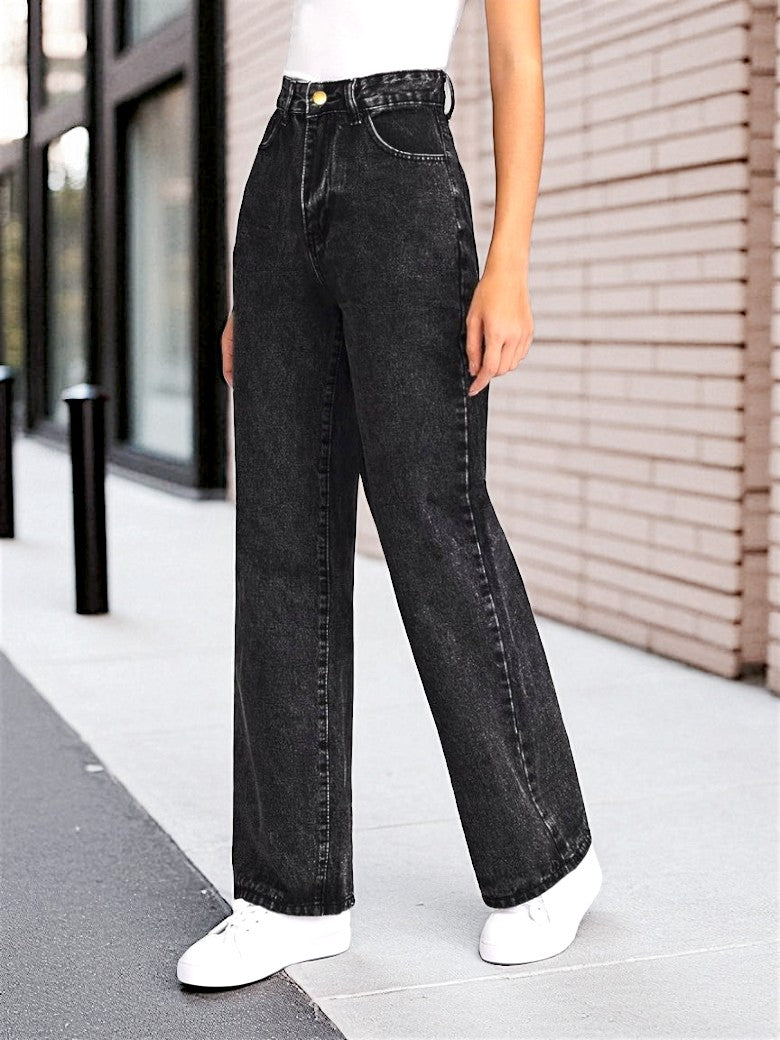 Stretchable Skyline Straight Leg Denim
