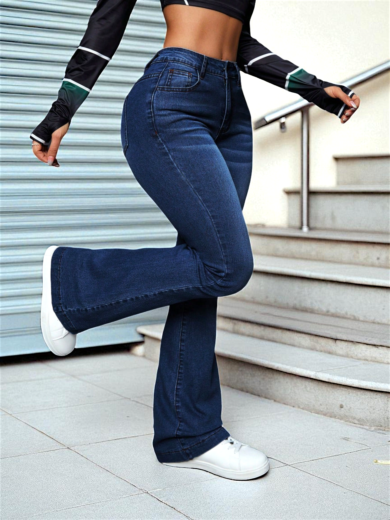 Urban Chic Slim Bootcut Jeans
