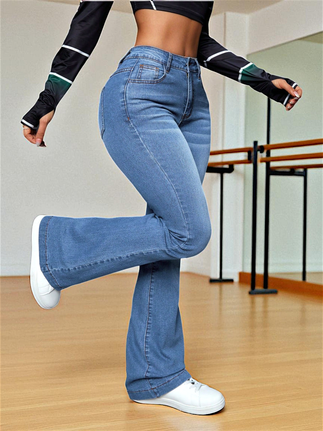 Urban Chic Slim Bootcut Jeans