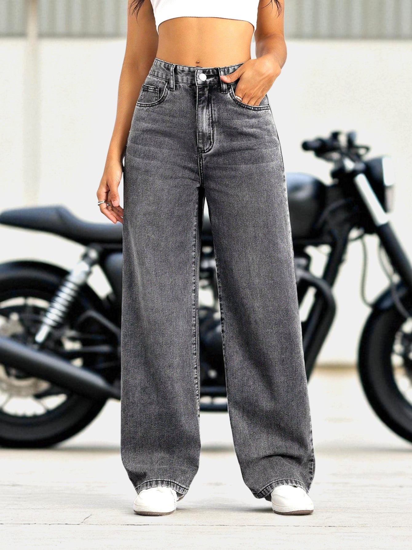 Clean Cut Straight Fit