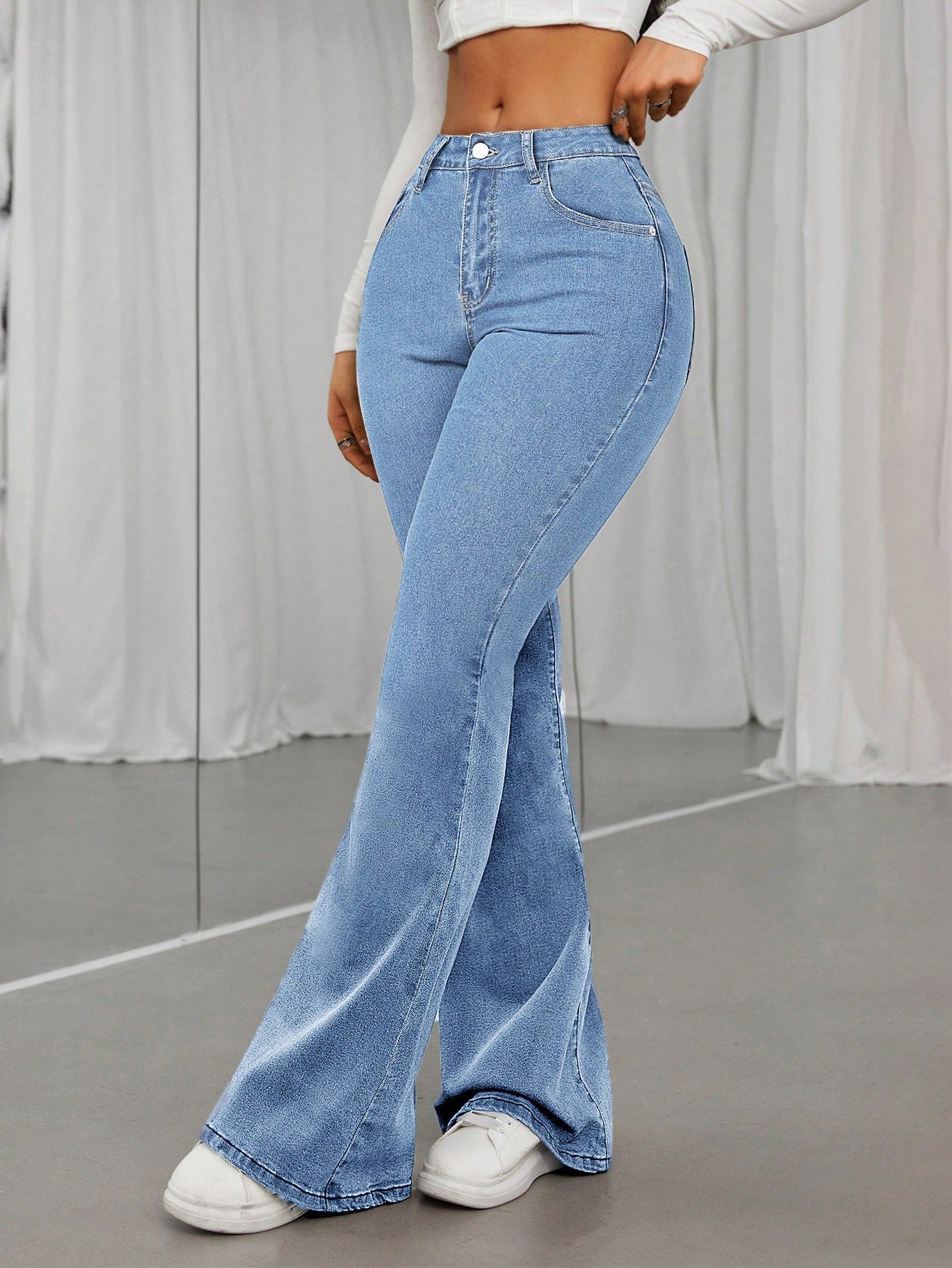 Cloud Blue Slim-Flare Denim