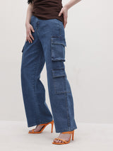 Street Style Scout Cargo Jeans – Blue Cargo Jeans Model View – Glossia Fashion