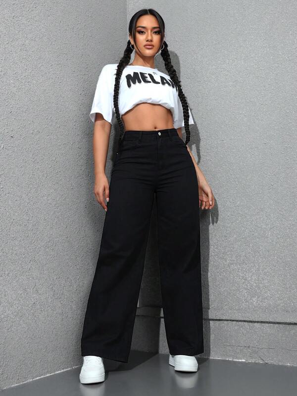 Luxe Line Straight High- Rise Jeans – Black Straight Fit Jeans – Glossia Fashion
