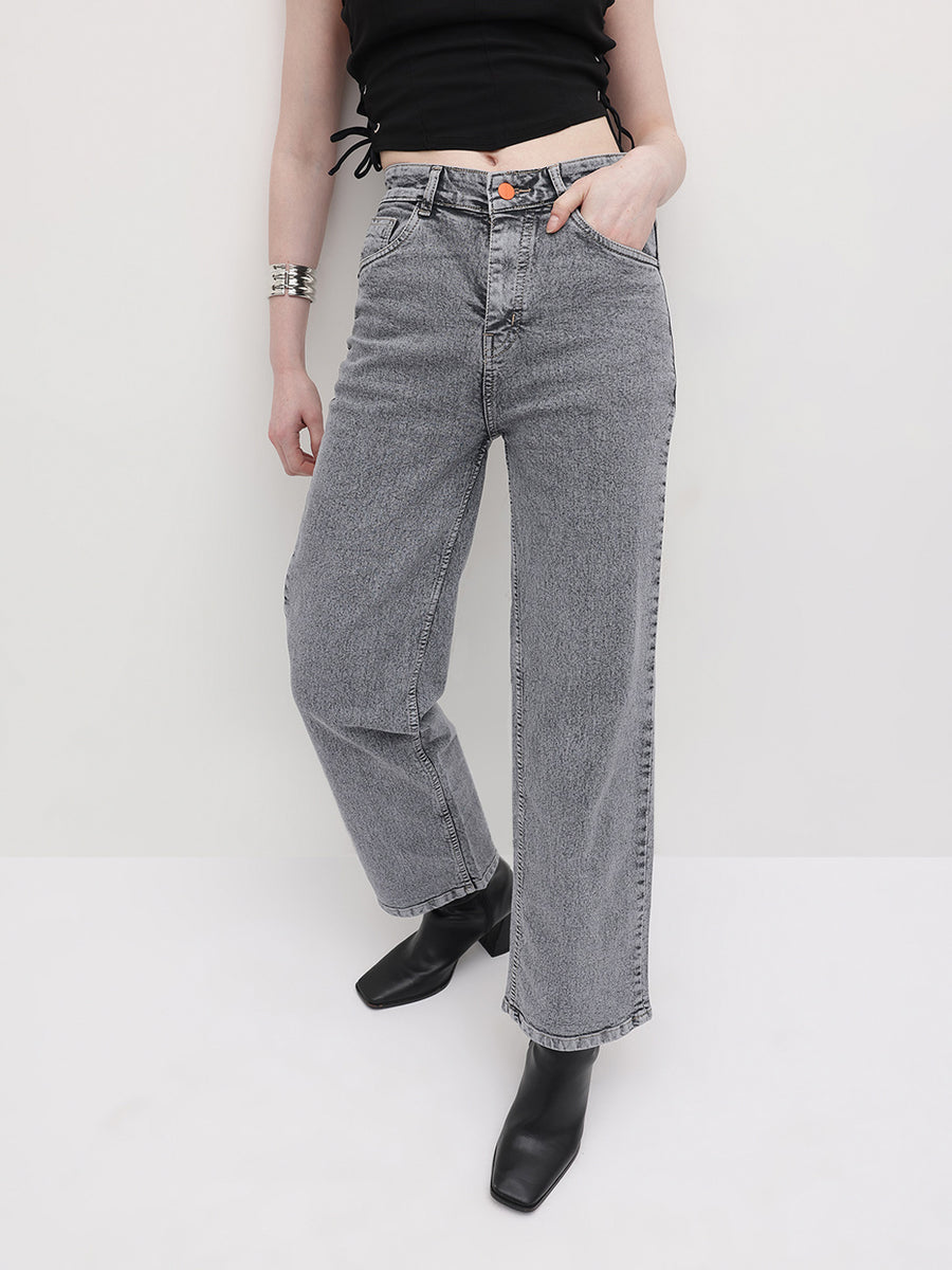 Limitless Stretchable Denim – High Rise Denim Jeans Detail View – Glossia Fashion