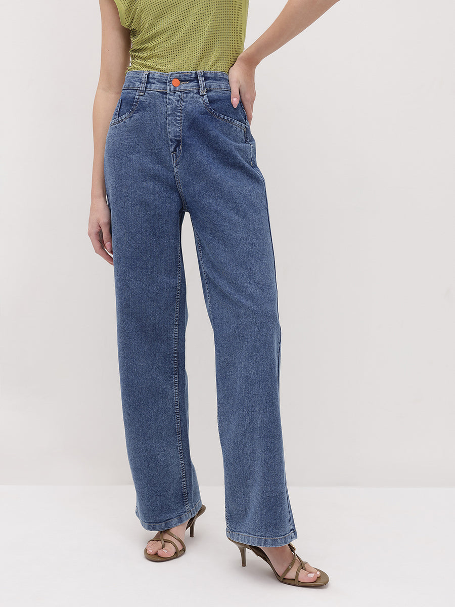 Blue Wave Straight Fit Jeans – Blue Straight Fit Jeans Side View – Glossia Fashion