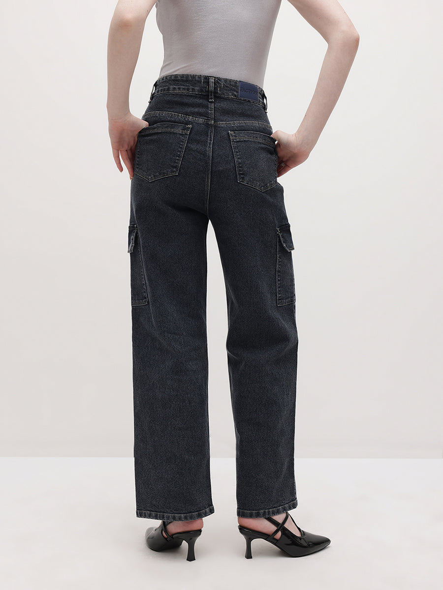 Cityscape Cargo Denim Jeans – Black Cargo Jeans Back View – Glossia Fashion