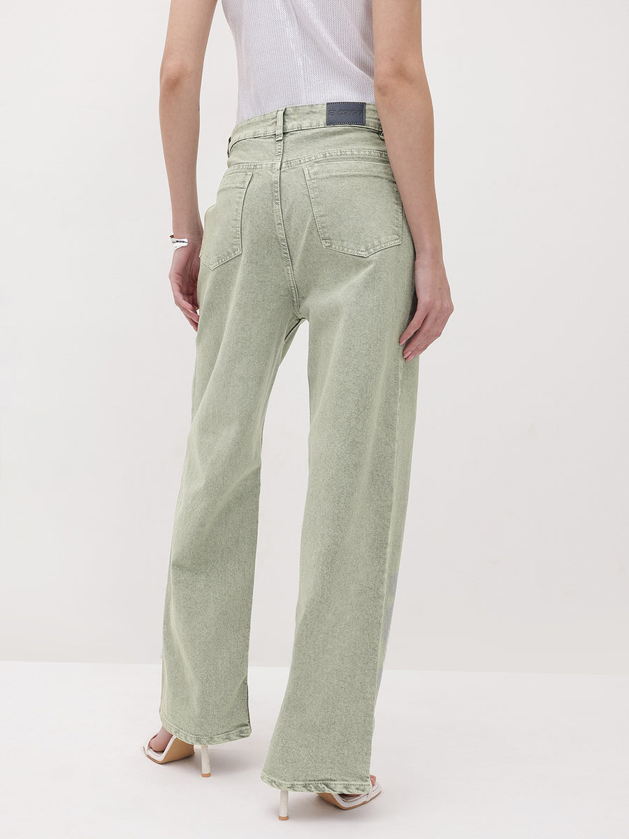 Urban Pop Colored Straight Denim – Light Green Straight Fit Jeans Detail View – Glossia Fashion