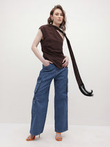 Street Style Scout Cargo Jeans – Blue Cargo Jeans Style View – Glossia Fashion