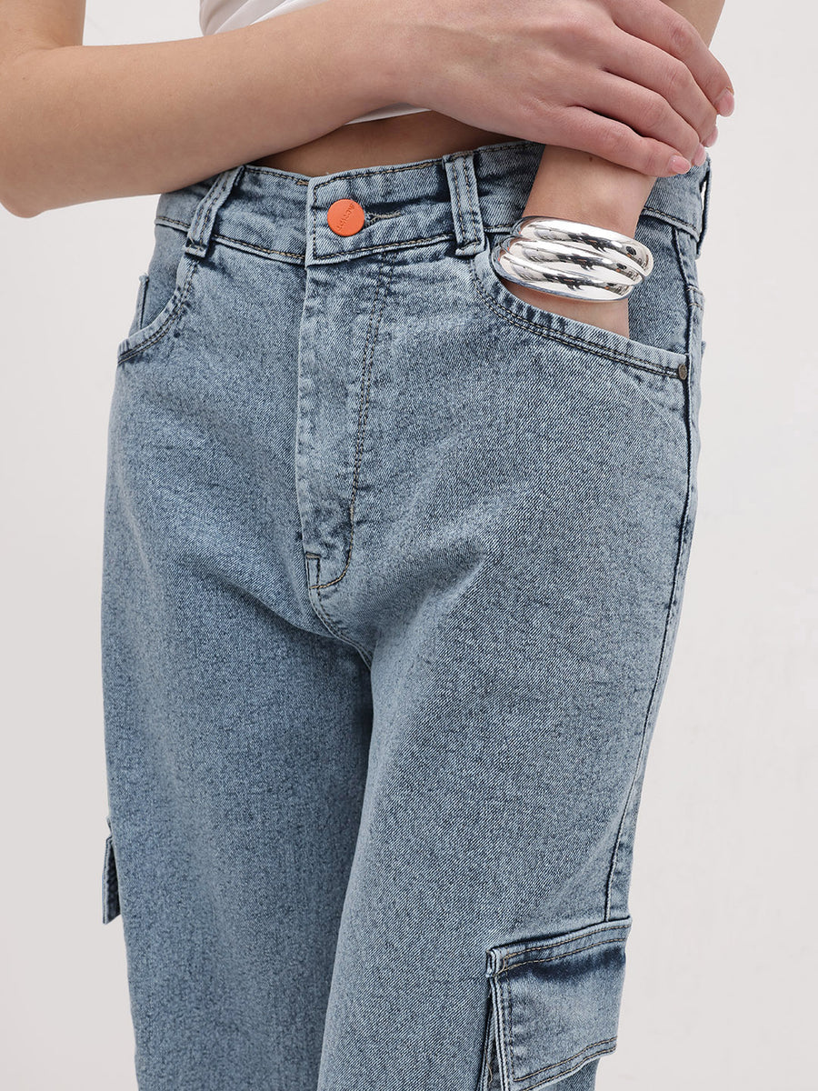 Fearless Fit Knee-Rip Cargo Jeans