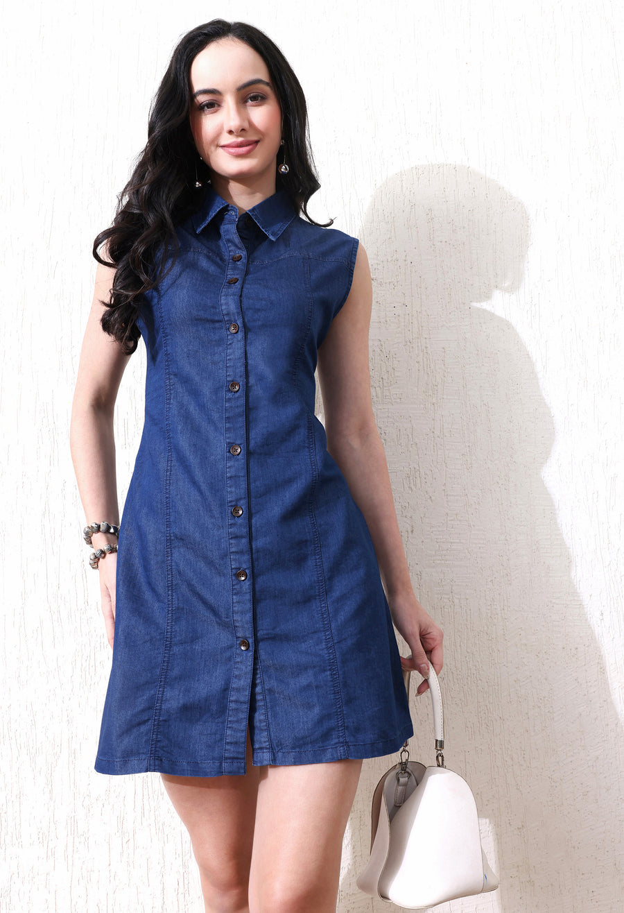Chicline Blue Modern Denim – Navy Blue Denim Jeans Model View – Glossia Fashion