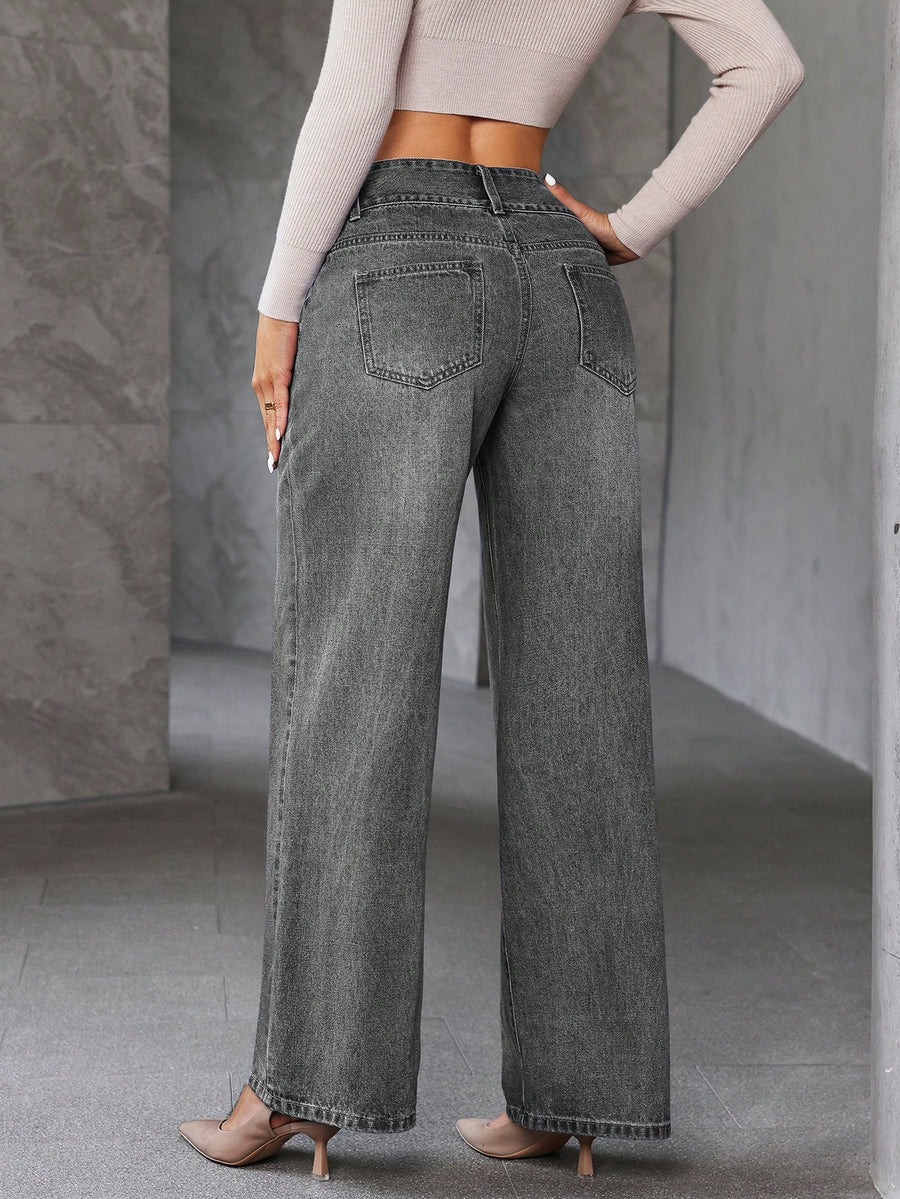 Power Curve Wide-Legs – Grey Wide-Leg Jeans Detail View – Glossia Fashion