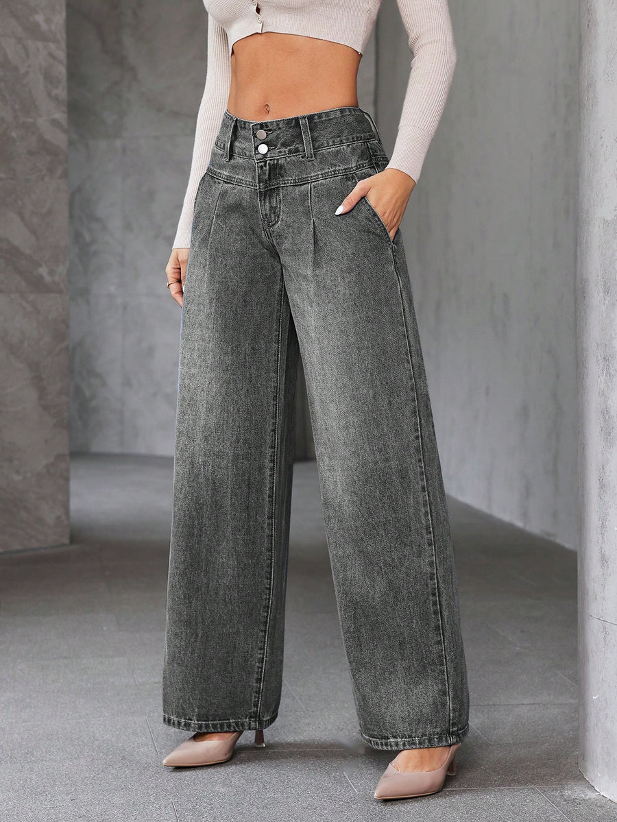 Power Curve Wide-Legs – Grey Wide-Leg Jeans Style View – Glossia Fashion