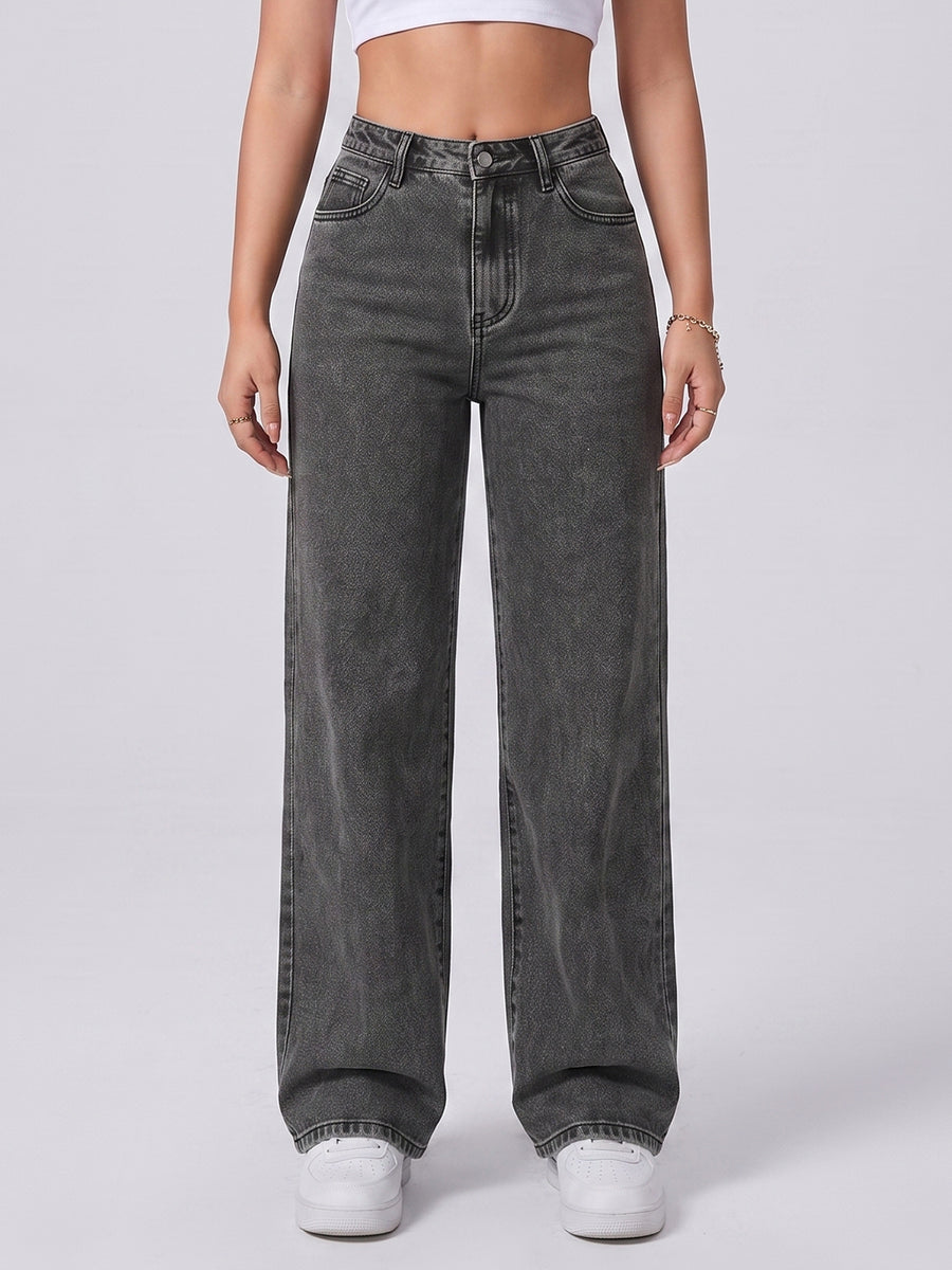 No Notes Straight Leg Jeans – Black