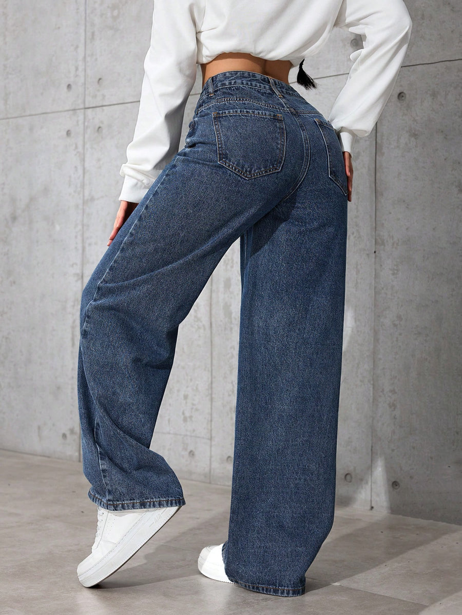 Metro Flow High-Waist Stretch Denim – High Rise Denim Jeans Side View – Glossia Fashion