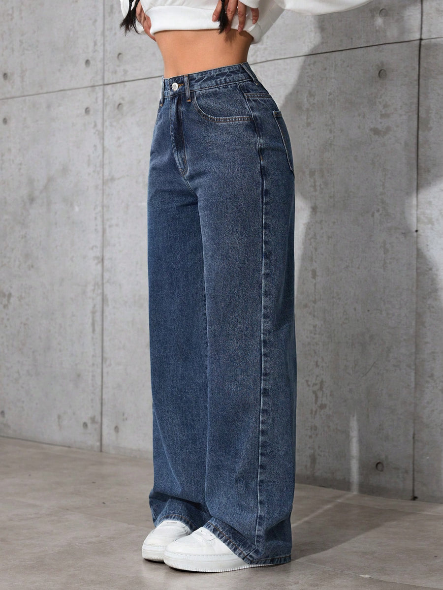 Metro Flow High-Waist Stretch Denim – High Rise Denim Jeans Back View – Glossia Fashion