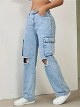 Fearless Fit Knee-Rip Cargo Jeans – Light Blue Cargo Jeans Detail View – Glossia Fashion
