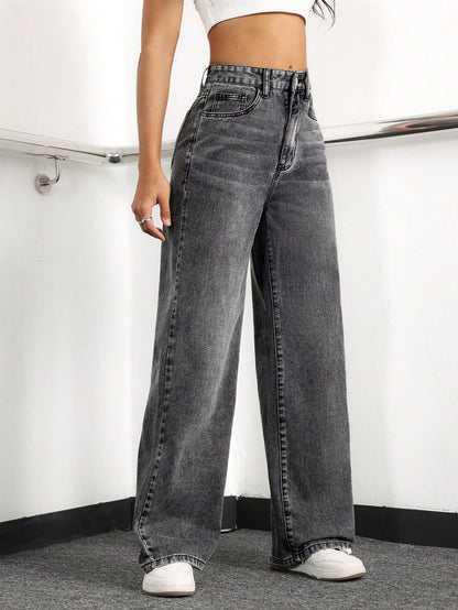 Clean Cut Straight Fit