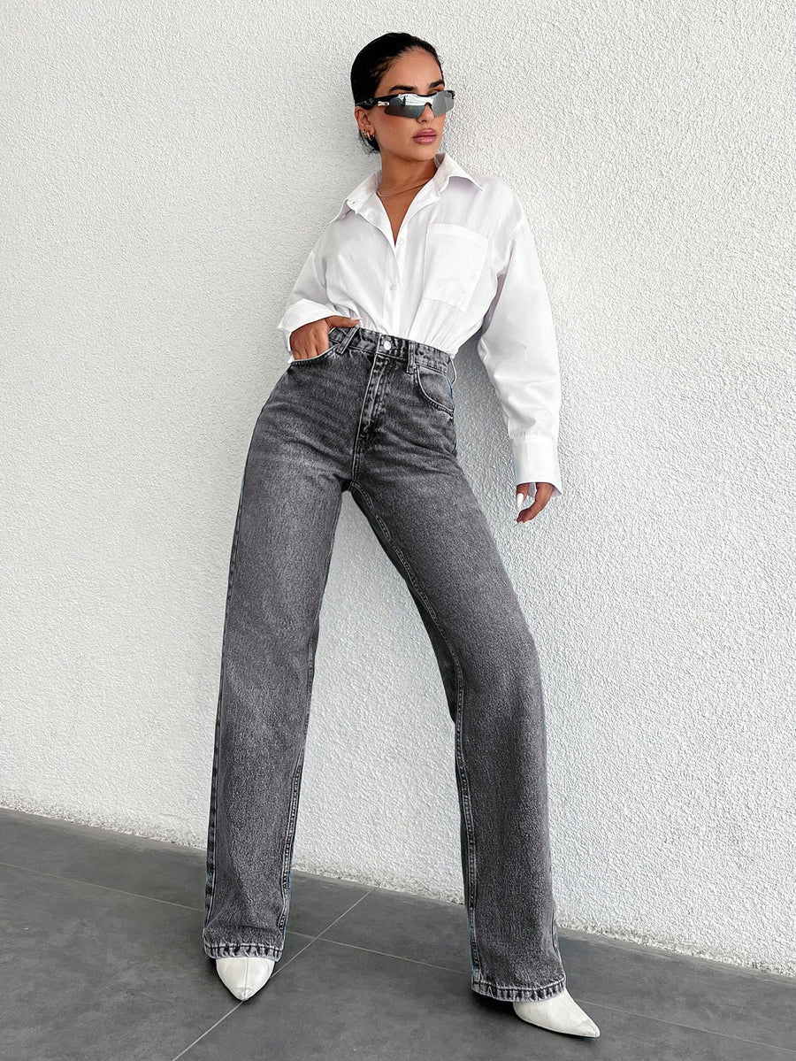Effortless City Vibe Jeans – High Rise Denim Jeans Side View – Glossia Fashion