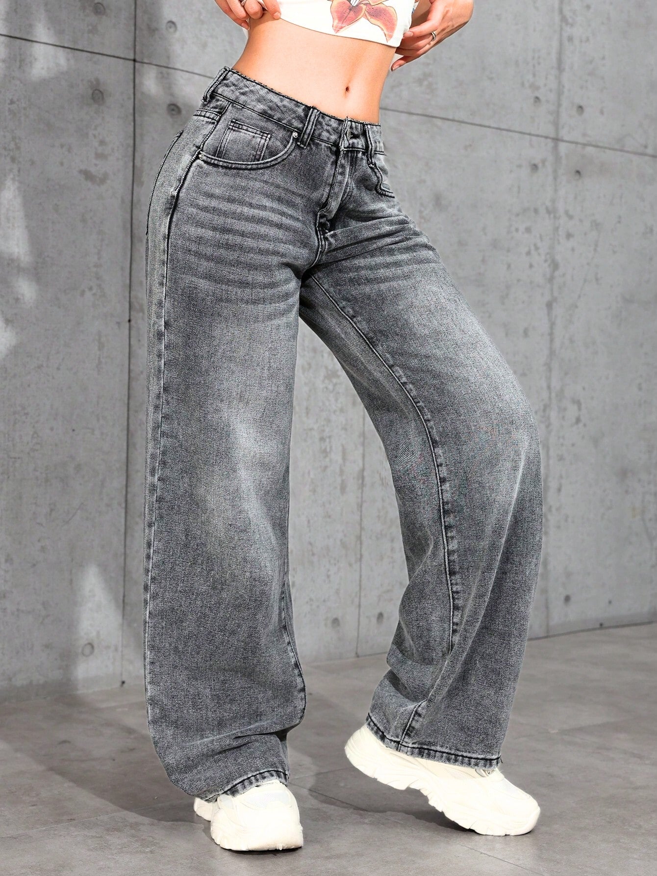Neat Line Fit Denim Jeans