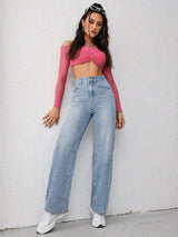 Uplift Line Straight Fit – Light Blue Straight Fit Jeans Detail View – Glossia Fashion