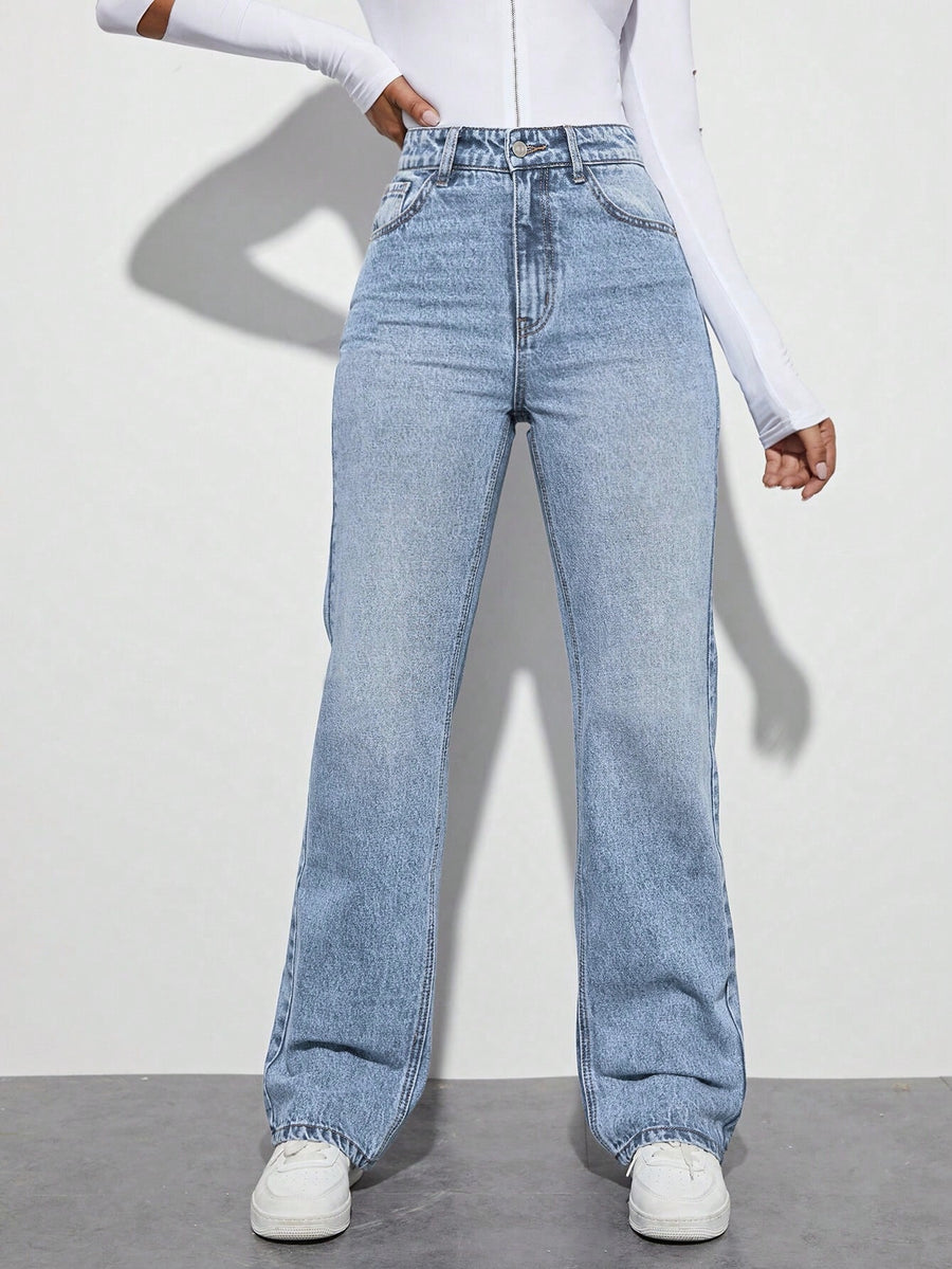 Ultra Ease Straight Fit – Blue Straight Fit Jeans Front View – Glossia Fashion