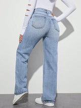 Ultra Ease Straight Fit – Blue Straight Fit Jeans Detail View – Glossia Fashion