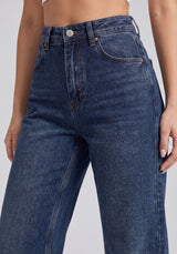 Daily Driver Straight Leg Jeans – Navy Blue
