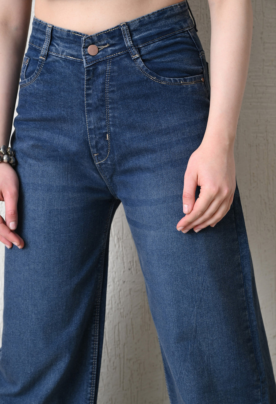 Midnight Acid Wash Wide-Leg Denim – Acid Wash Wide-Leg Jeans Detail View – Glossia Fashion