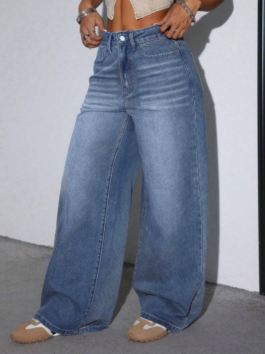Classic Drift Wide Leg Denim – Blue Wide-Leg Jeans Front View – Glossia Fashion