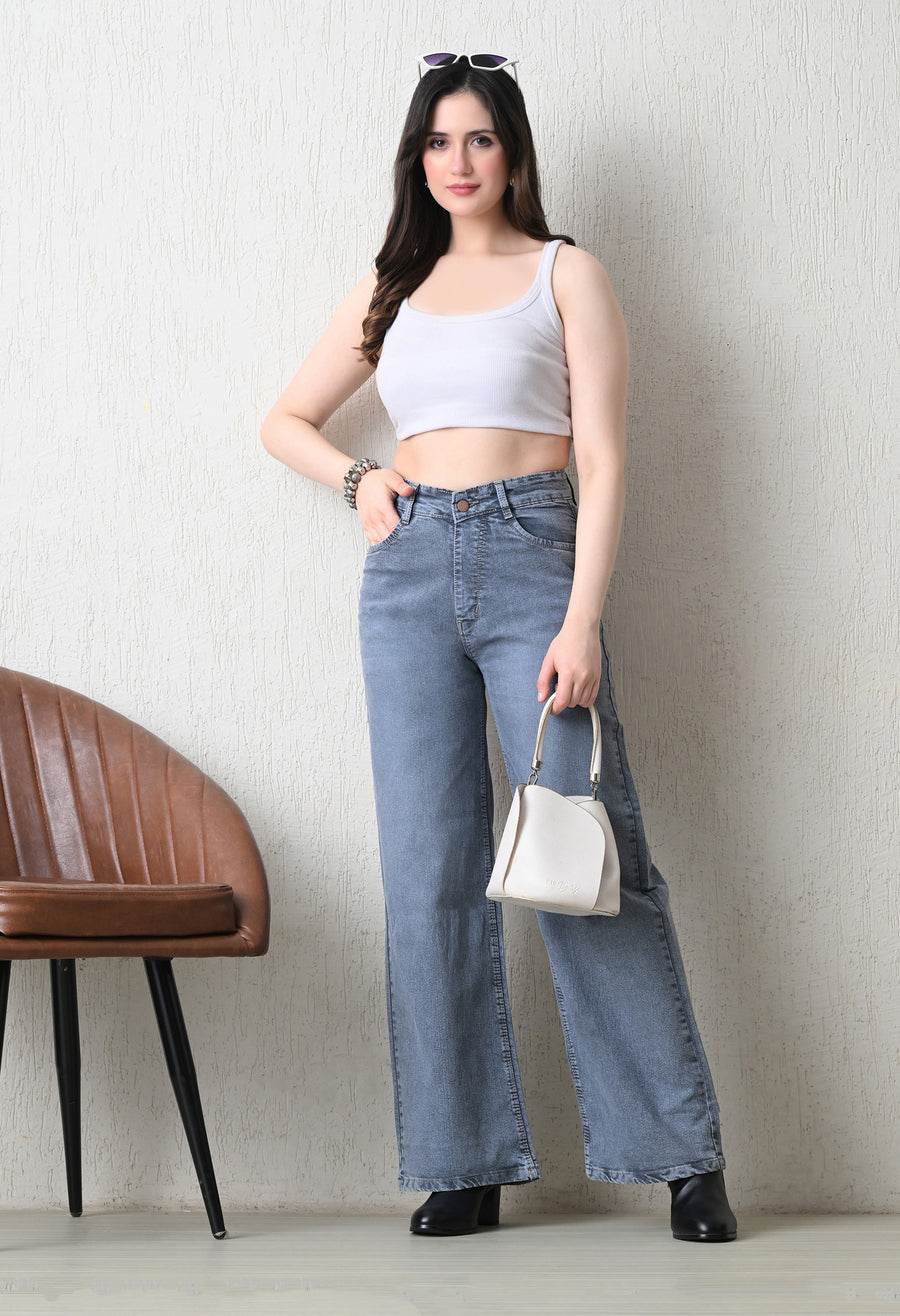 Stone Wash Wide-Leg – Grey Wide-Leg Jeans Side View – Glossia Fashion