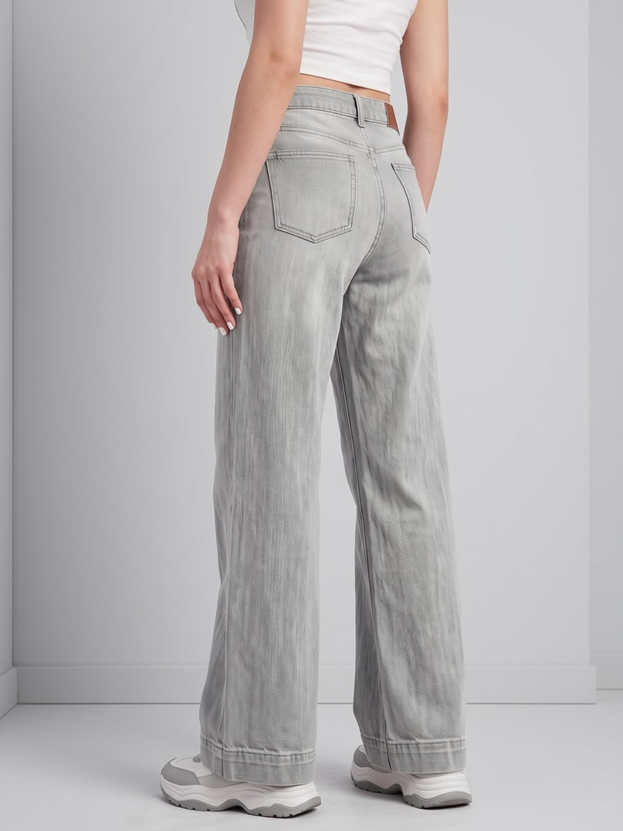Effortless Era Wide Leg Jeans – Light Grey