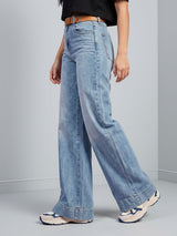 Effortless Era Wide Leg Jeans – Light Blue