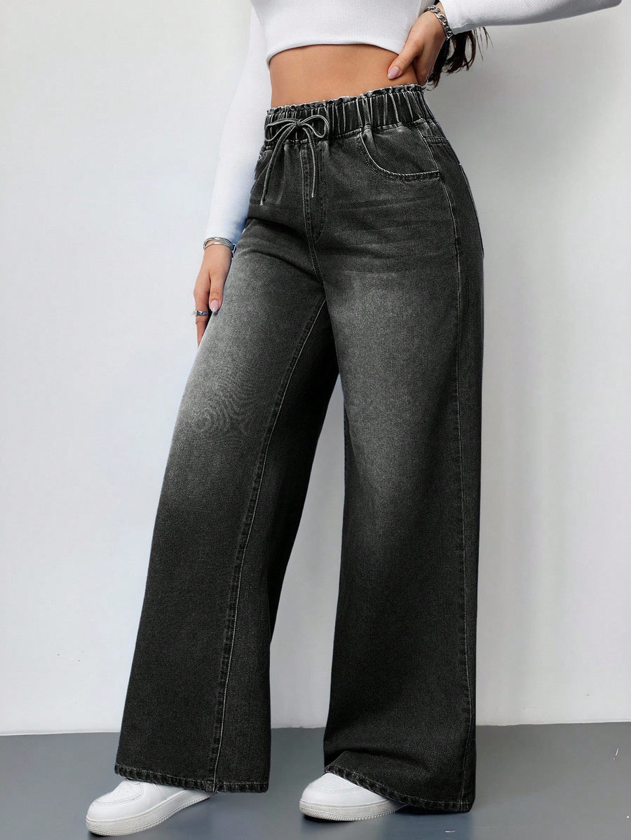 Drawstring High Waist Wide Jeans – Black Wide-Leg Jeans Side View – Glossia Fashion