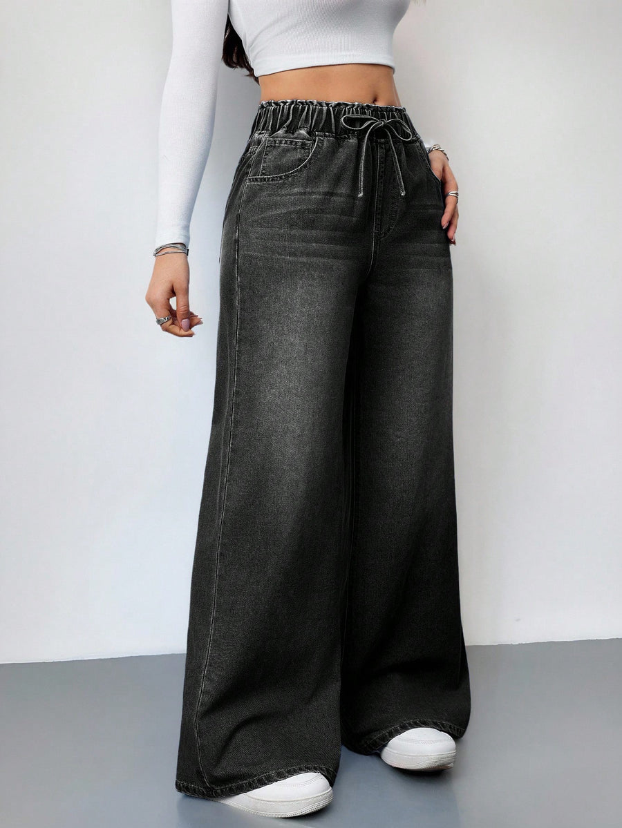 Drawstring High Waist Wide Jeans – Black Wide-Leg Jeans Model View – Glossia Fashion