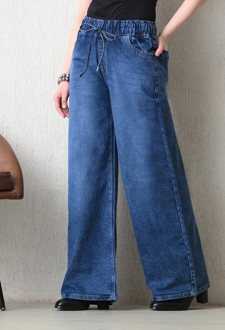 Bluewave Wide-Leg Jeans – Blue Wide-Leg Jeans Style View – Glossia Fashion