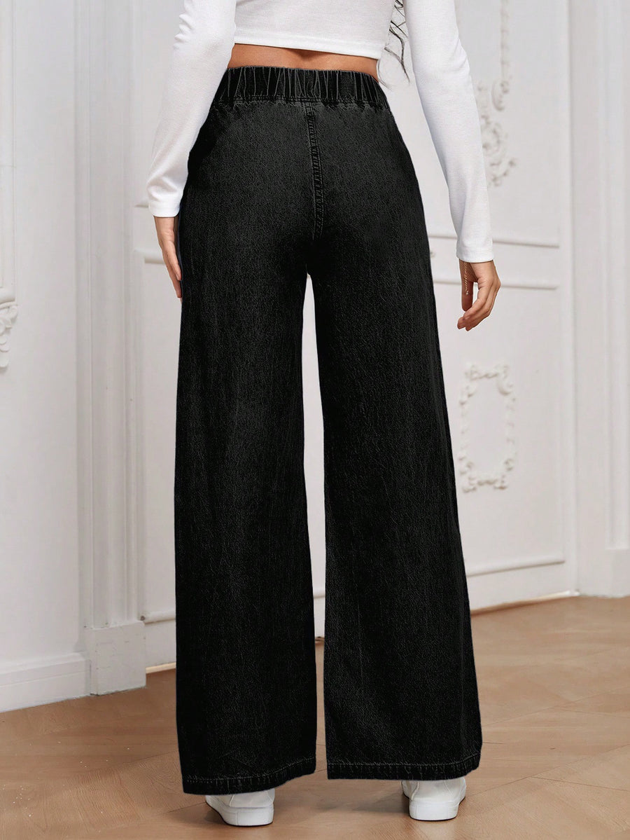 Shadowline Wide-Leg Denim – Black Wide-Leg Jeans Side View – Glossia Fashion