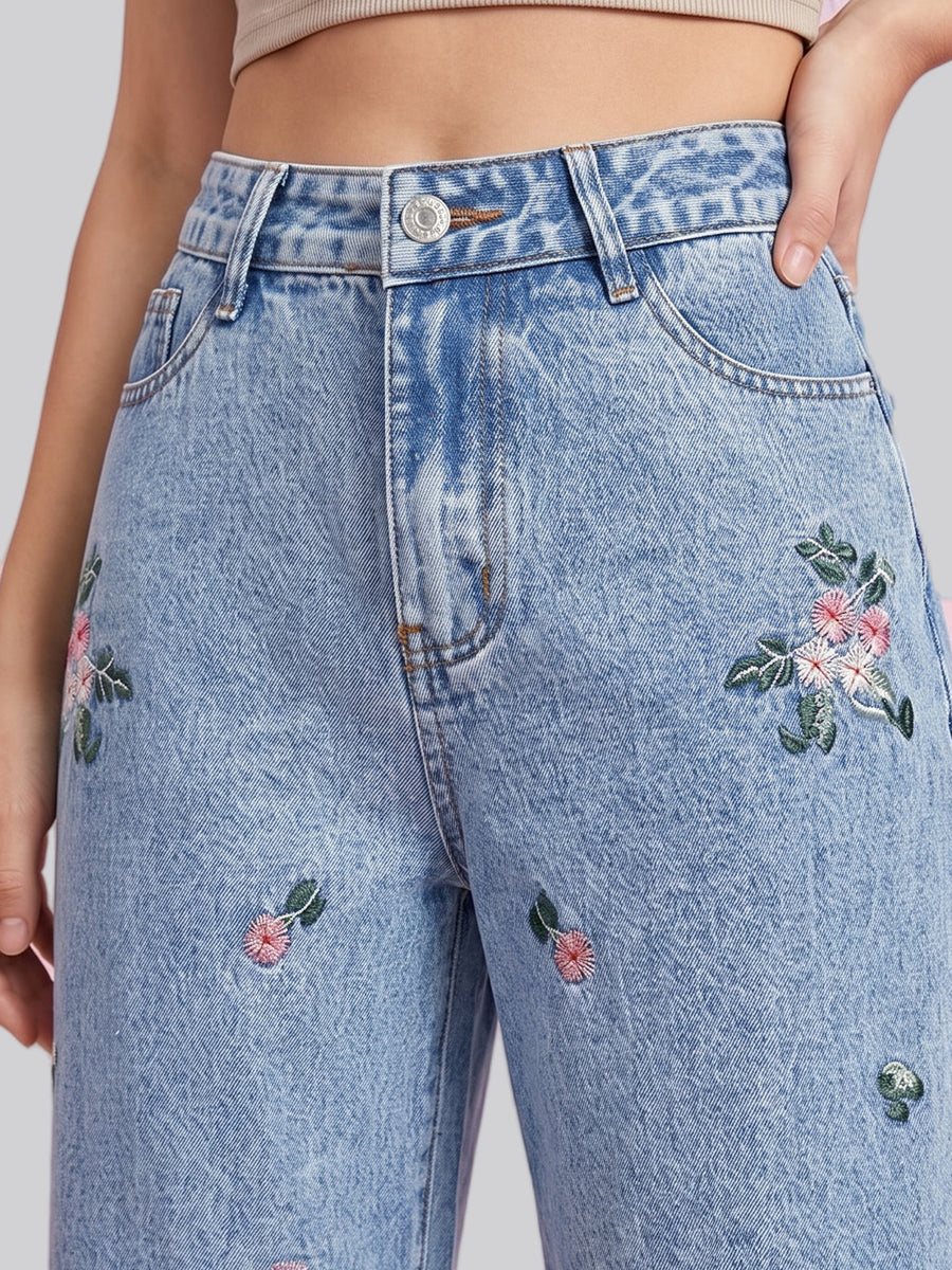 Petite Posy Straight Jeans – Light Blue