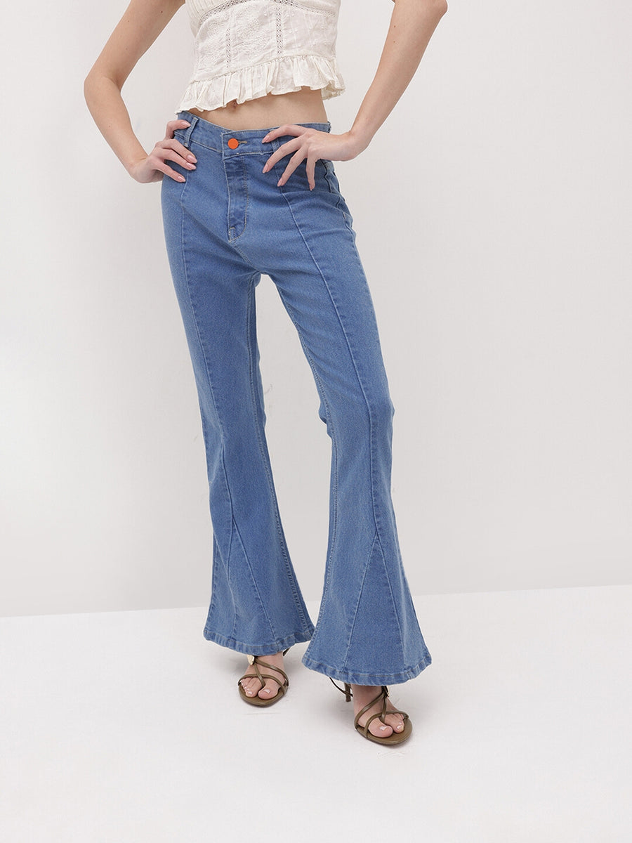 Gen Z Retro Bootcut Jeans – High Rise Bootcut Jeans Front View – Glossia Fashion